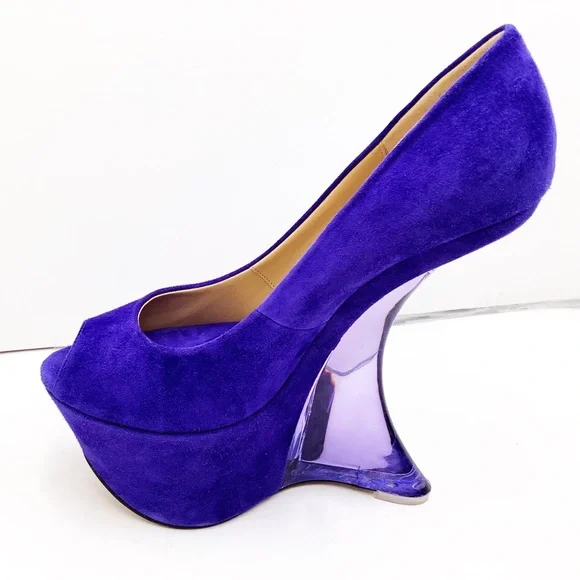 🆕Zigi Girl} GLOW Peep Toe Plexiglass Wedge Shoe - Picture 6 of 13